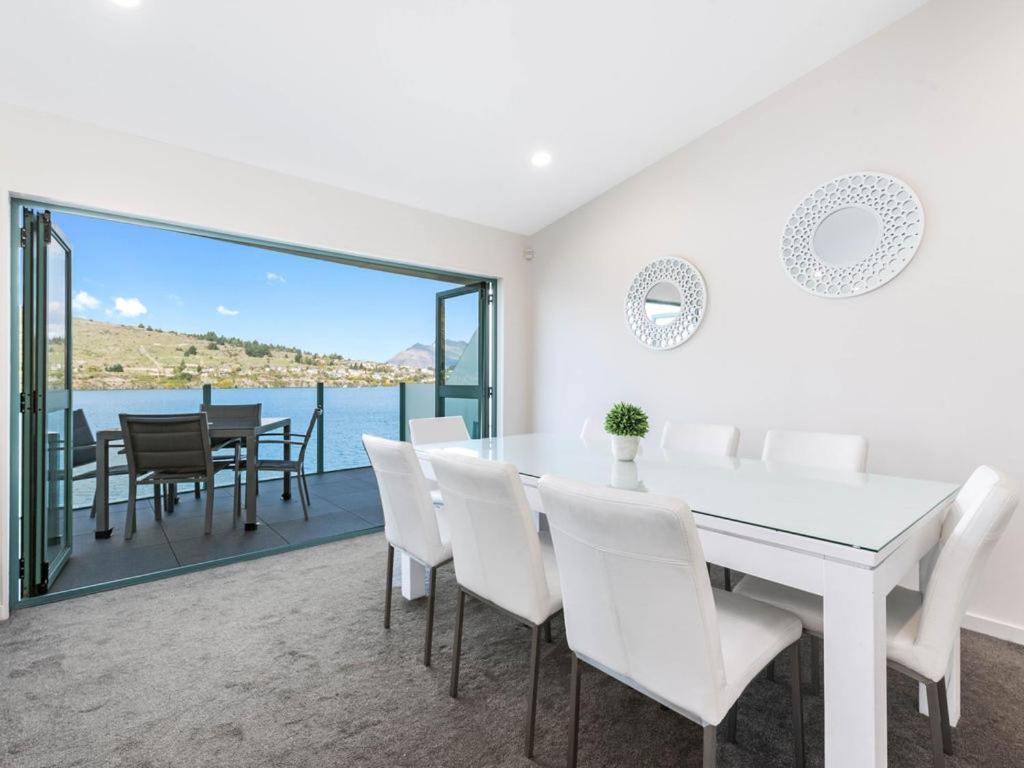 Lakefront Living At Remarkables Retreat - Unit 4 Queenstown Eksteriør billede